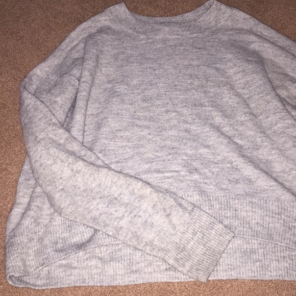 Sweater - Picture 2 of 3